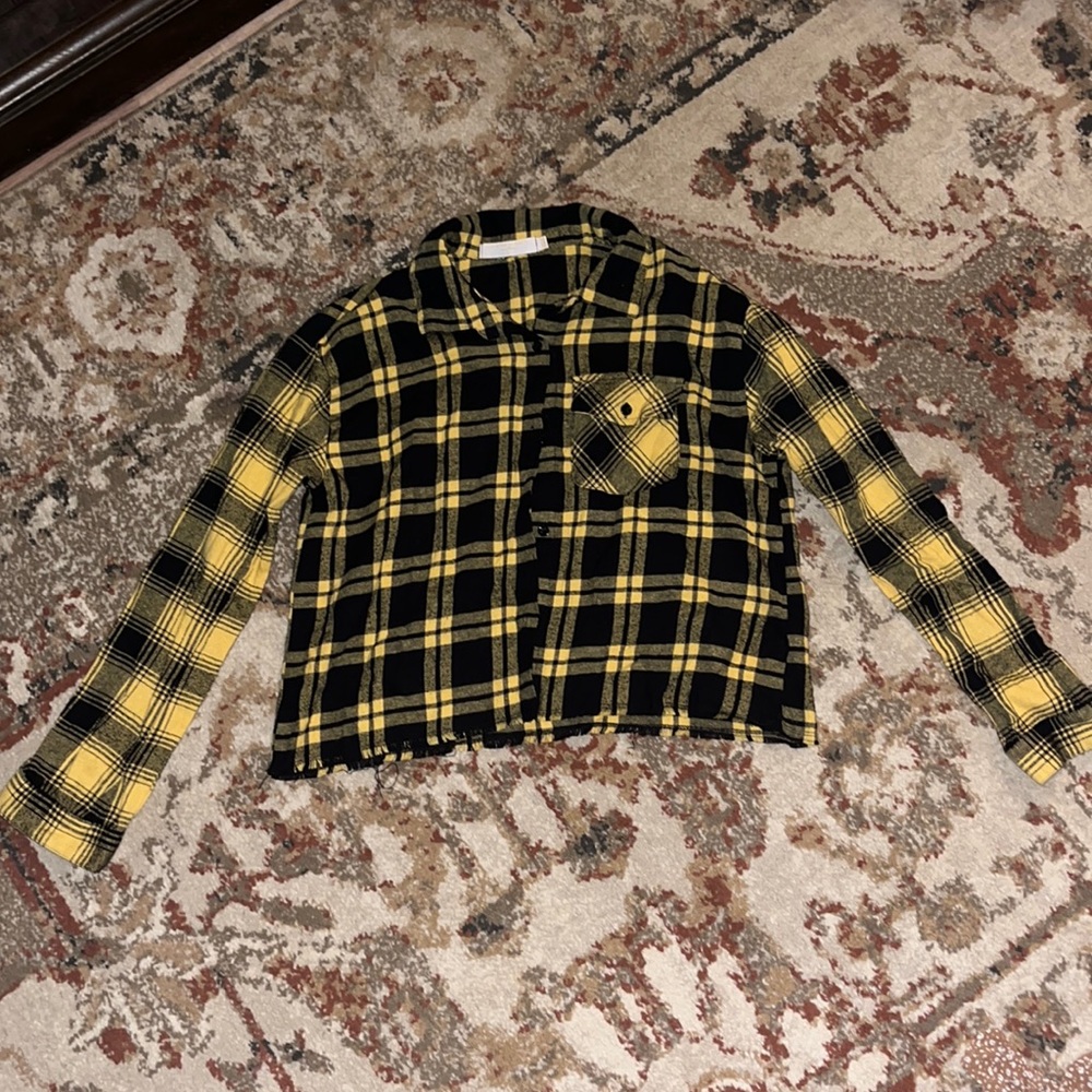 Frayed bottom Cropped Flannel